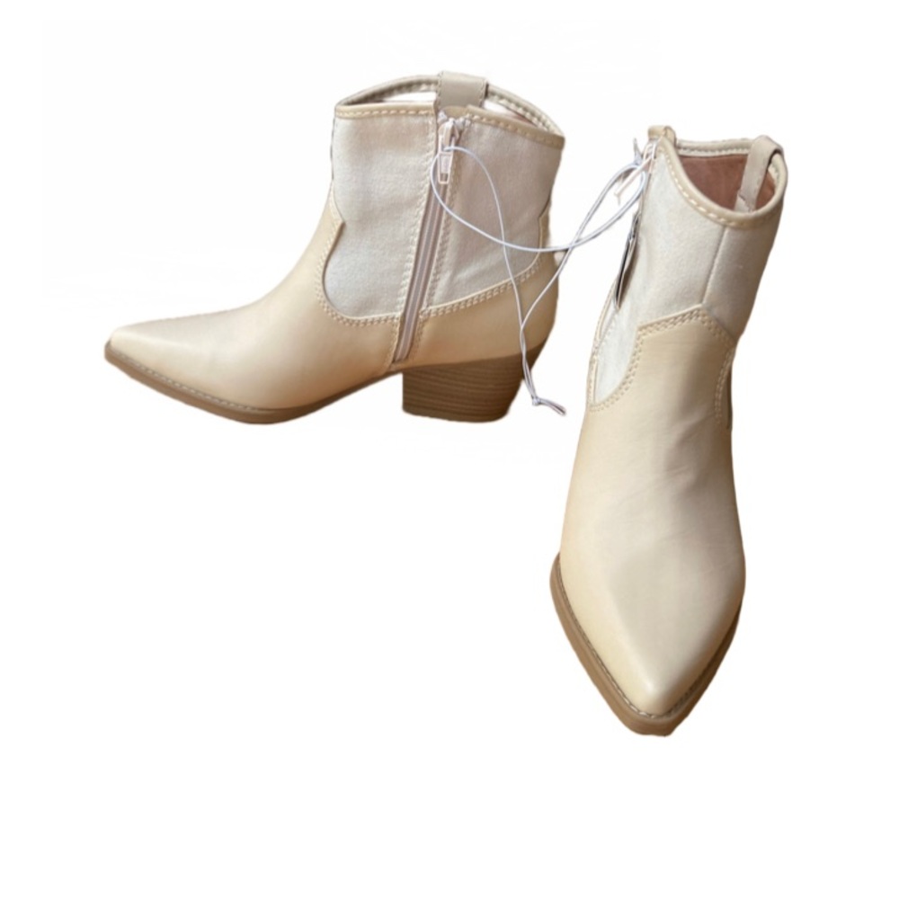 Universal Thread western boots - Picture 3 of 8